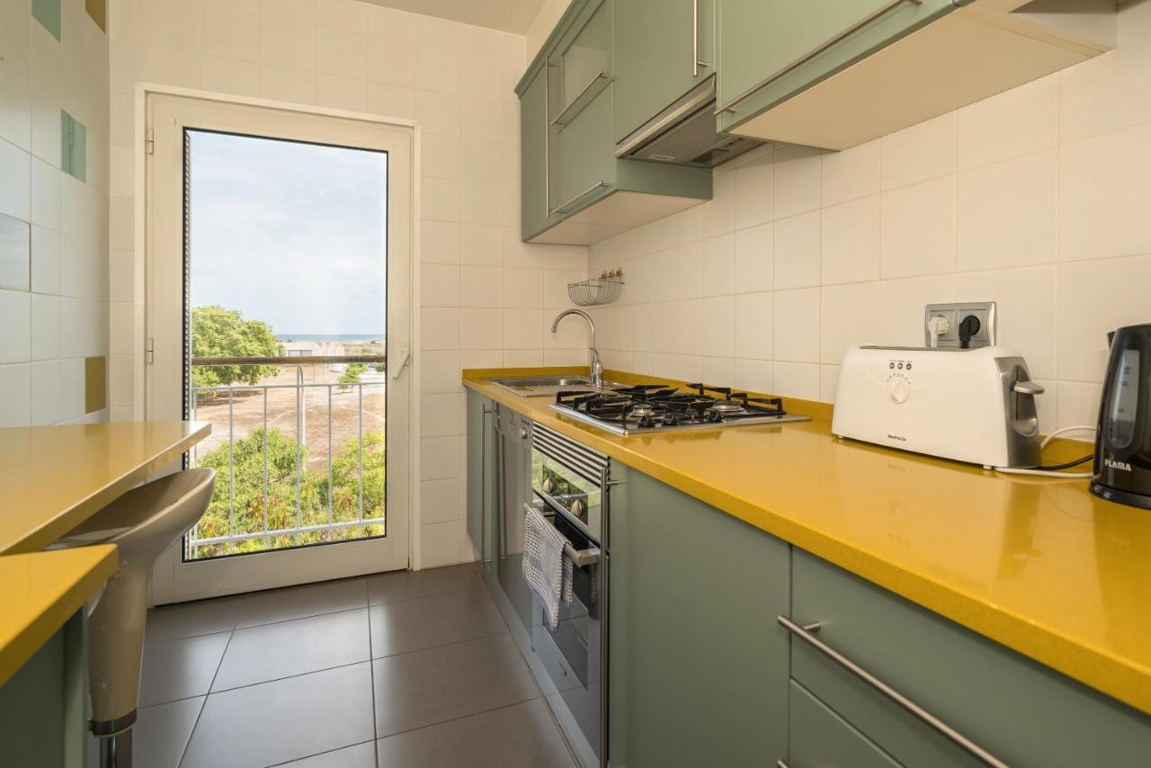 Stunning 2-bed Penthouse In 250m From Apartment *