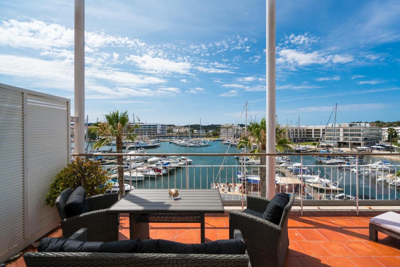 Stunning 2-bed Penthouse In 250m From Apartament Lagos